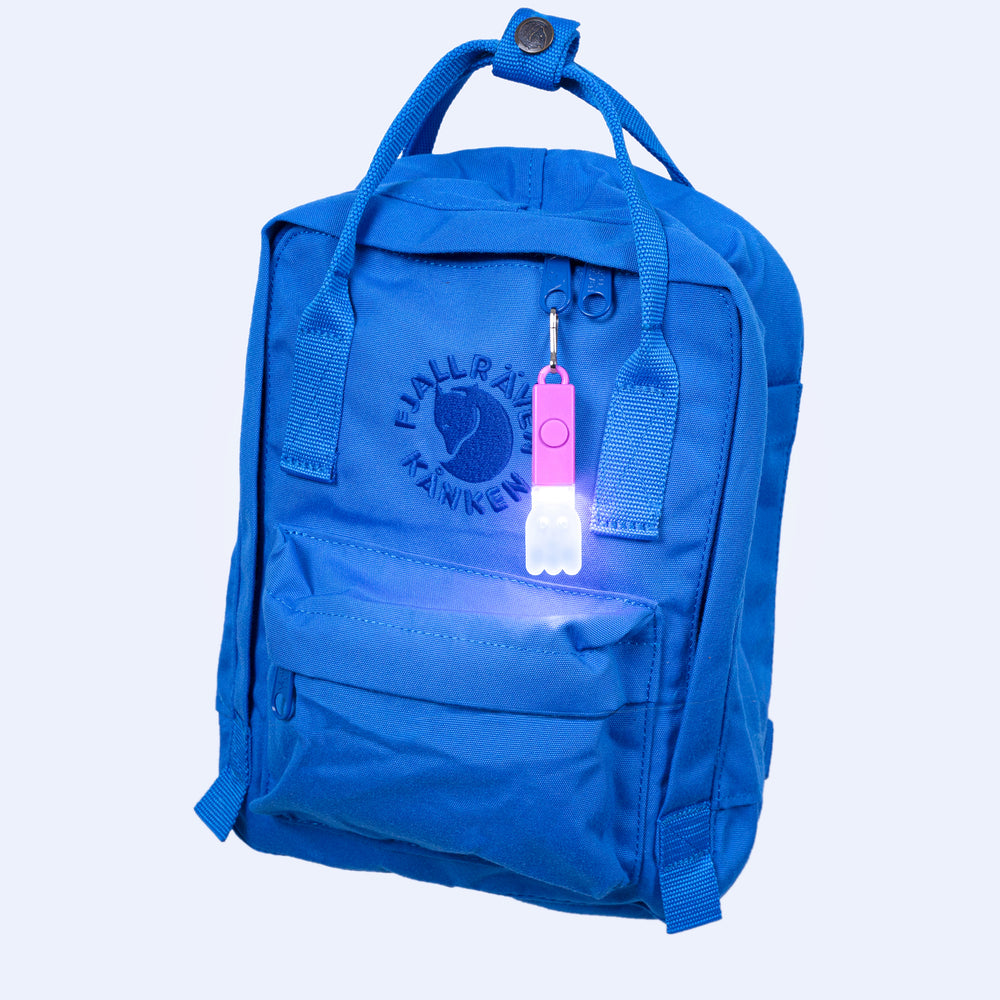 Pink Zipper light for kids on blue bag#color_ghost-pink