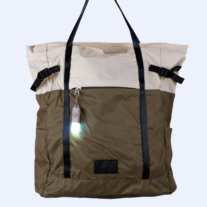 Lightstick zipper light on bag#color_sand-gray